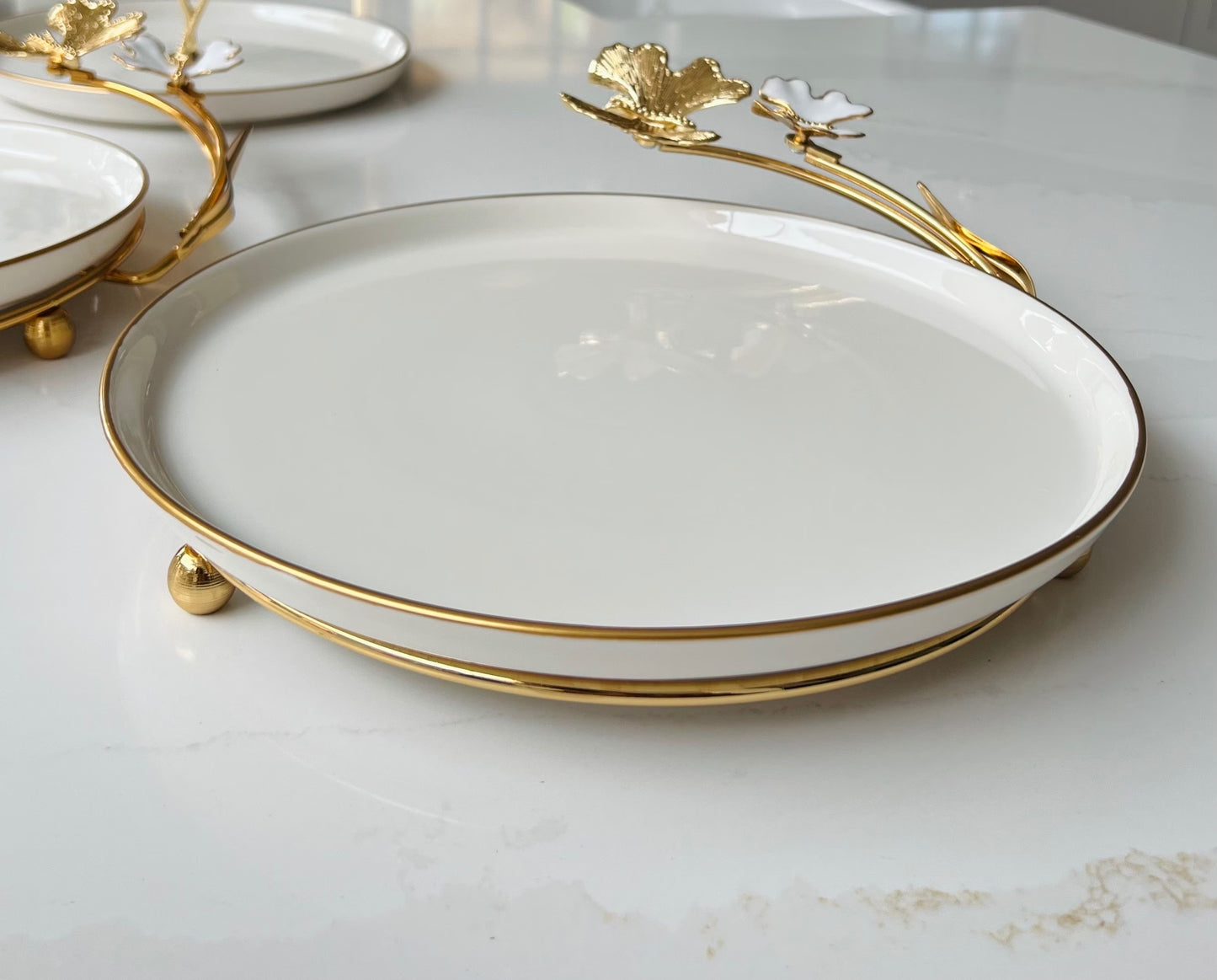 White serving dish (large)