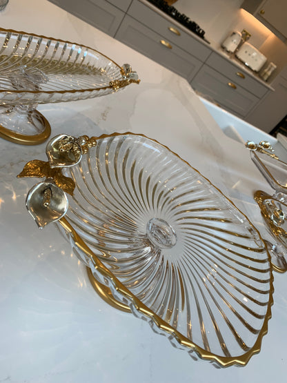 Glass serving dish / dessert stand