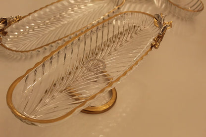 Glass serving dish / dessert stand