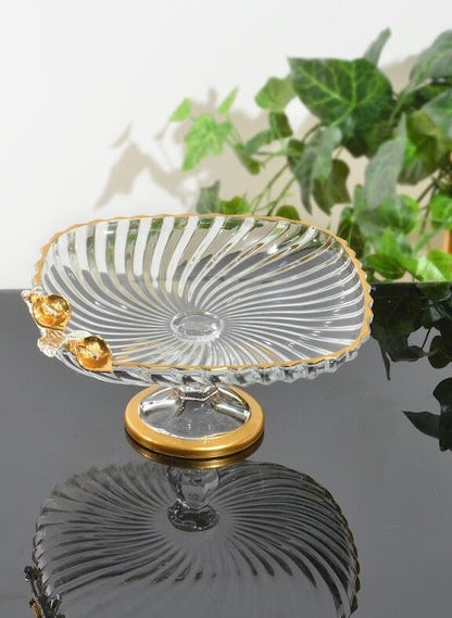 Glass serving dish / dessert stand