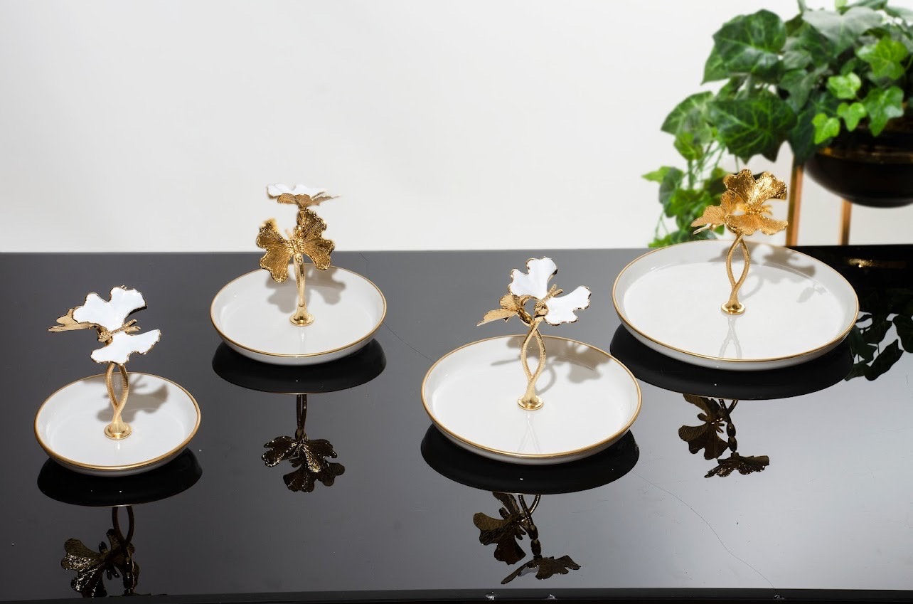 White / gold serving dish
